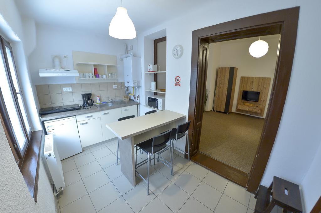 Apartment Gabriel Sibiu Buitenkant foto