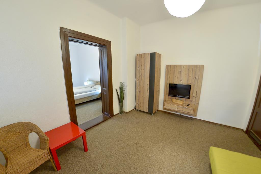 Apartment Gabriel Sibiu Buitenkant foto