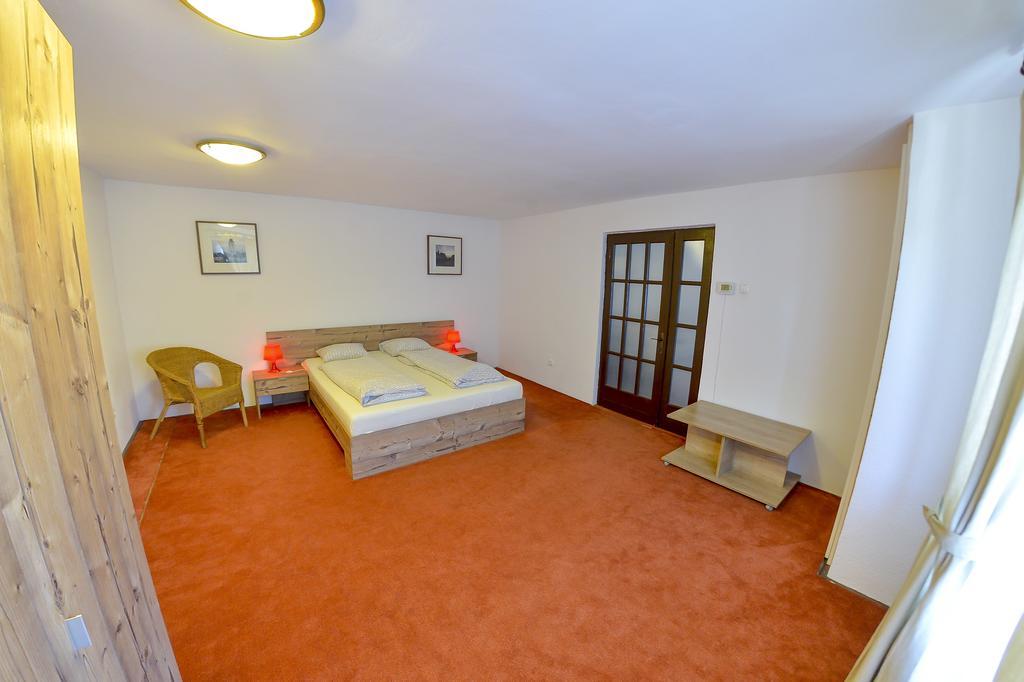 Apartment Gabriel Sibiu Buitenkant foto