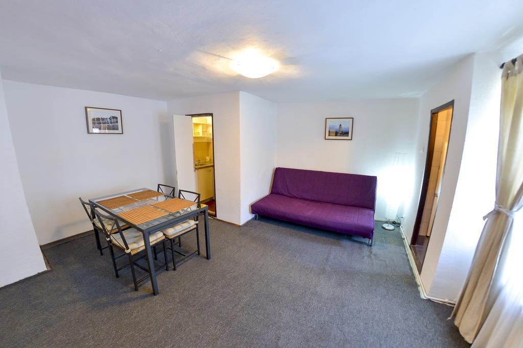 Apartment Gabriel Sibiu Buitenkant foto